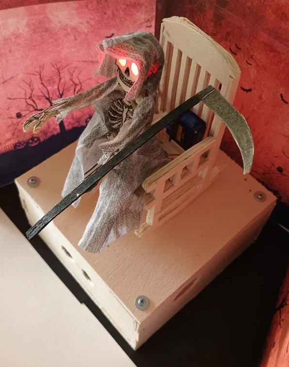 Halloween-Projekt: Das interaktive Skelett mit Bewegung, Licht und Soundeffekten - Image 2